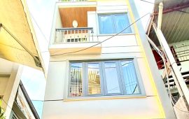 Nhà mới 1 lửng 2 lầu hẻm Lý Chính Thắng – ba mặt thoáng, nở hậu phong thủy, giá chỉ 5.98 tỷ